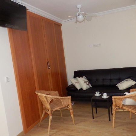 3 Calle Donoso Cortes Alicante Exterior photo
