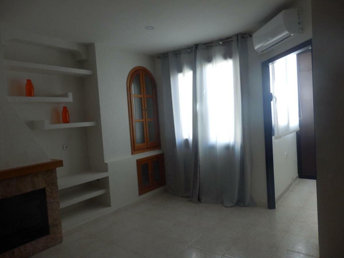 3 Calle Donoso Cortes Alicante Exterior photo