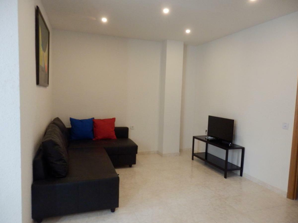 3 Calle Donoso Cortes Alicante Exterior photo